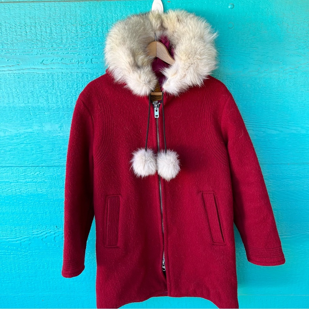 VINTAGE WOOL RED CHRISTMAS COAT FOX FUR HOOD TRIM AND TASSELS SIZE 10